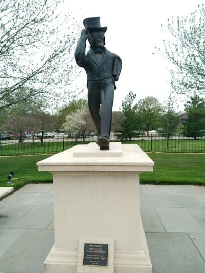 Washburn University - Bradbury Thompson Alumni Center